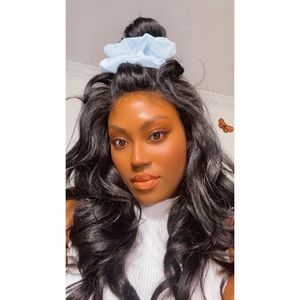 Meet your Posher, Eboni